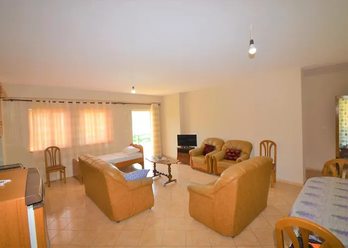 Boni Apartments
